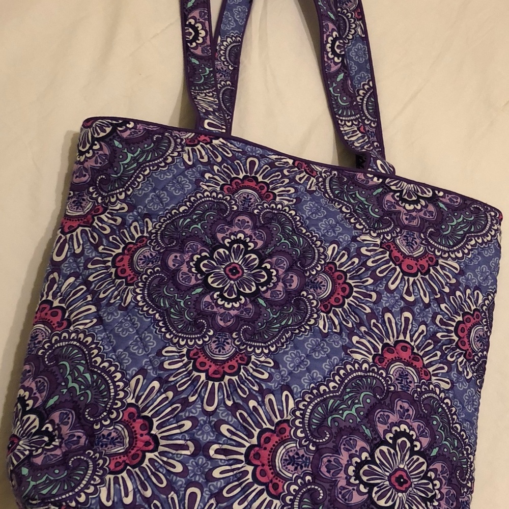 Vera Bradley Tote